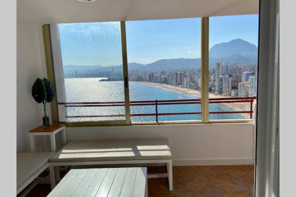 Ideal 1 Benidorm Buitenkant foto
