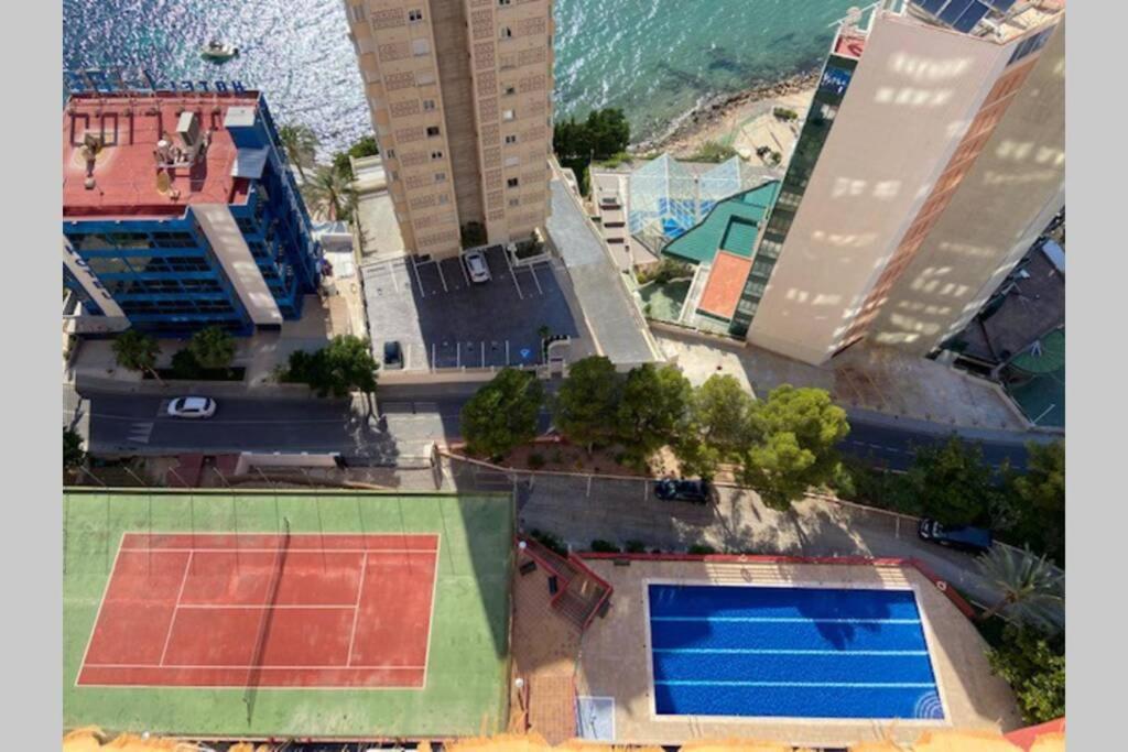 Ideal 1 Benidorm Buitenkant foto